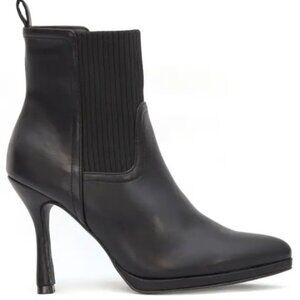 Elegant Black Ankle Boots